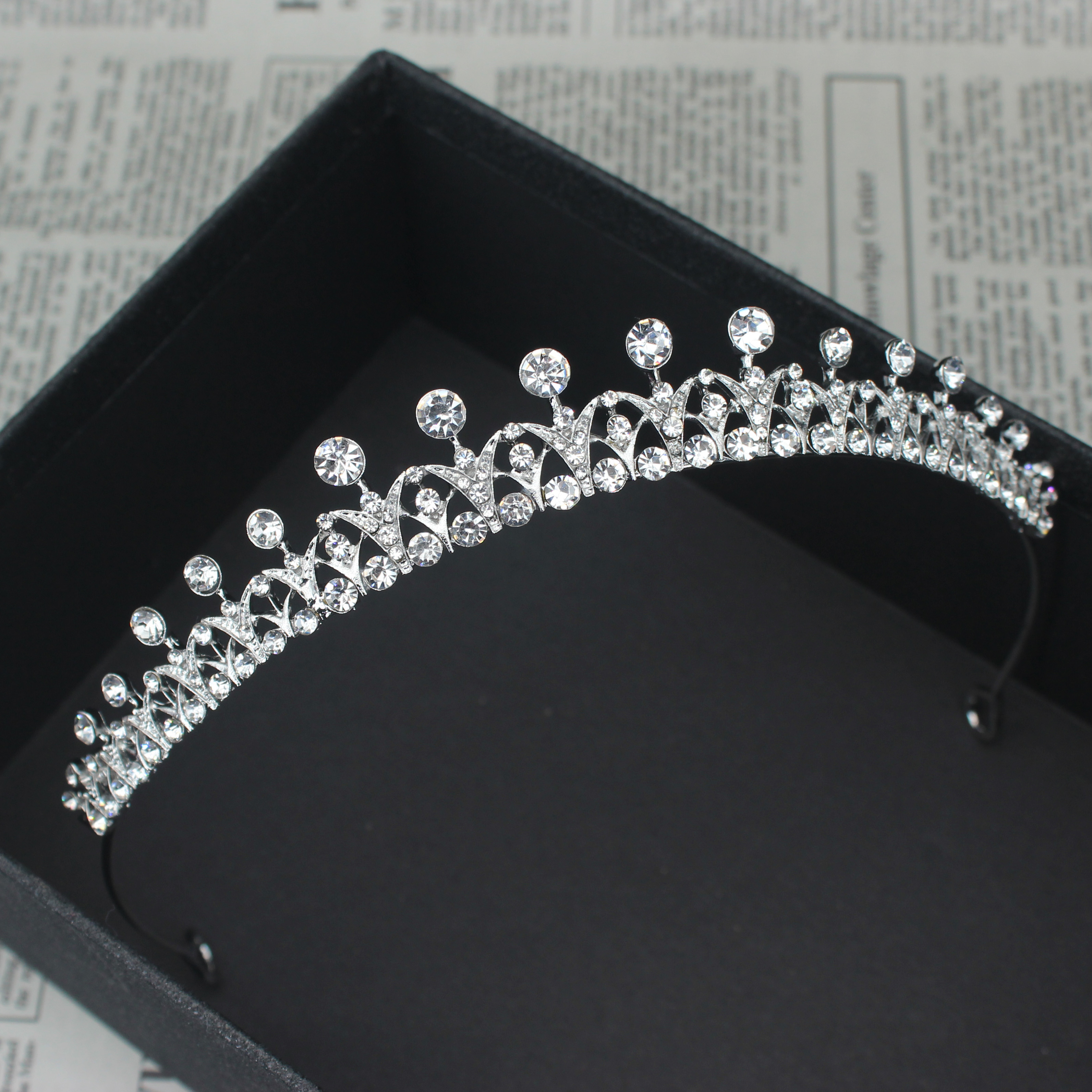 Women'S Hair Accessories Wedding - Crystal Wedding Bridal Tiara Hairstyle For