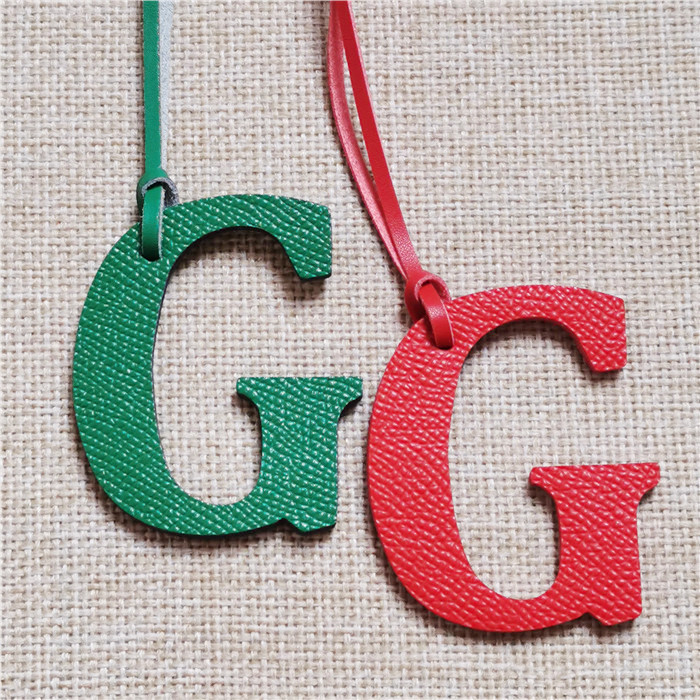 English Letter G Alphabet Cowh - Women Accessories Name In English recensione e prezzo