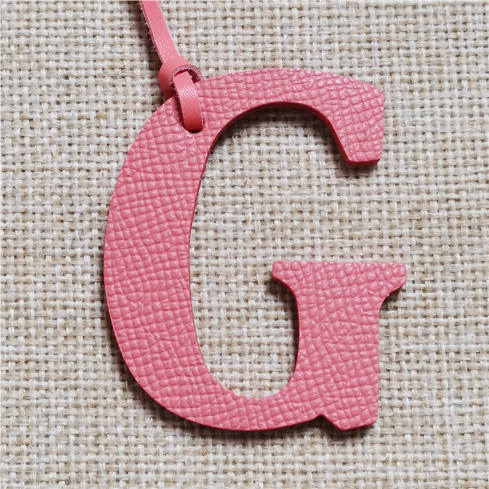 English Letter G Alphabet Cowh - Women Accessories Name In English recensione e prezzo