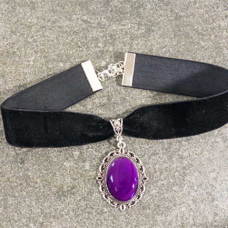 Purple Cameo water drop Choker - Women'S Victorian Accessories recensione e prezzo