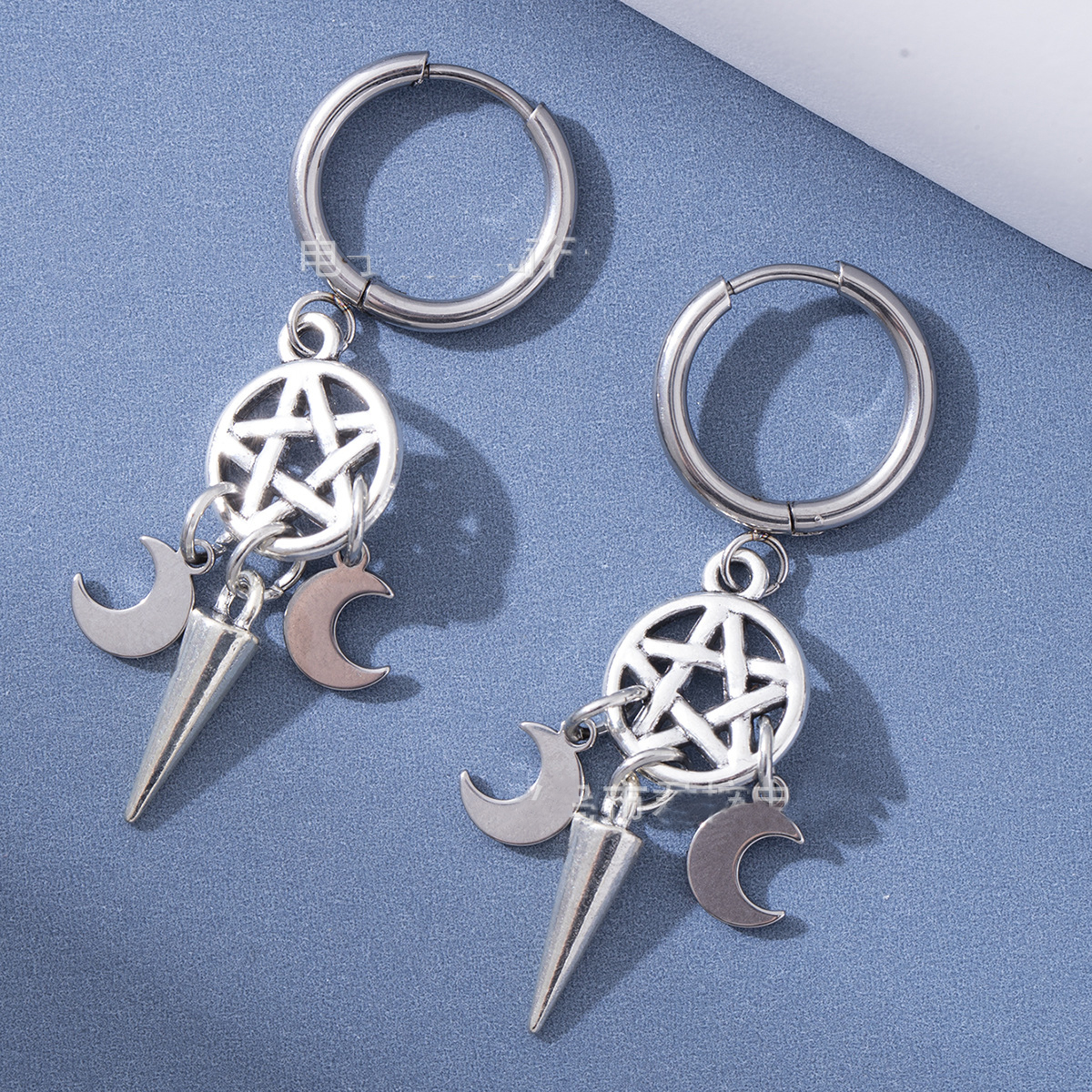 Punk Rivet Earrings For Women  - Women'S Victorian Accessories recensione e prezzo