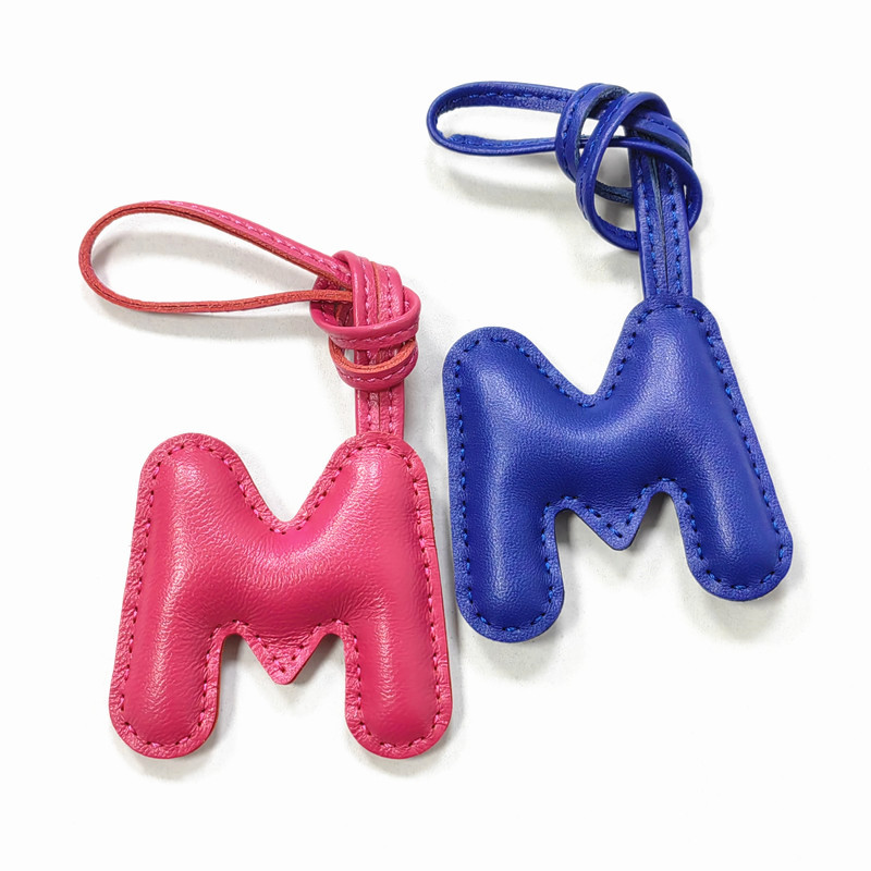 Sheepskin Leather English Lett - Women Accessories Name In English recensione e prezzo
