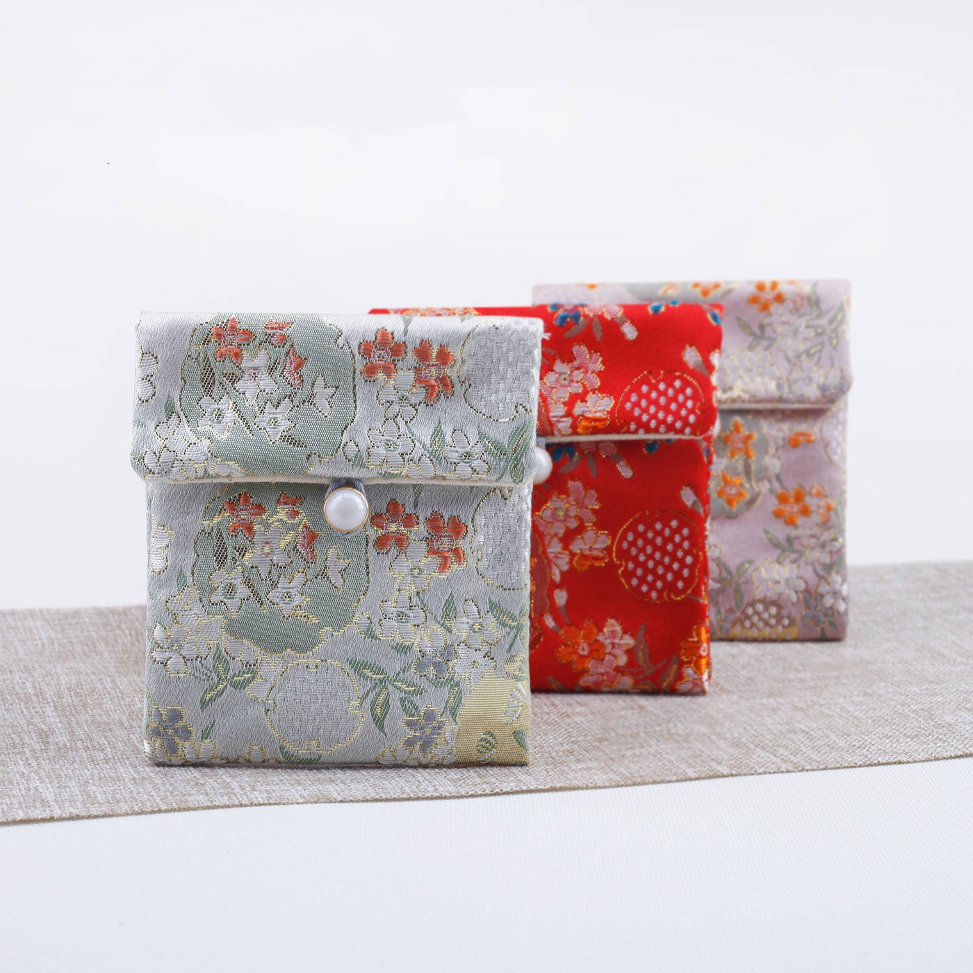Necklace Organizer Pouch Hand- - Coin Necklace Delicate recensione e prezzo