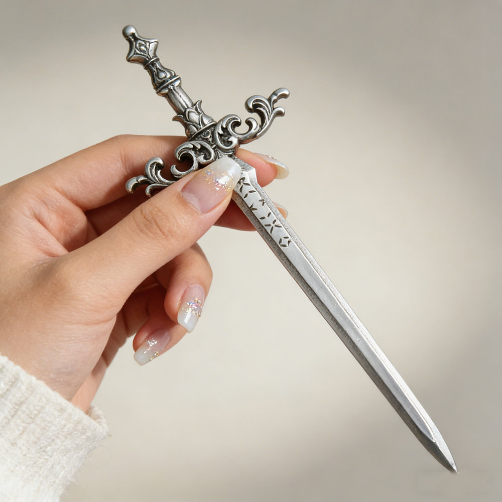 1pc Silver-Tone Sword Hair Sti - Women'S Accessories Designer recensione e prezzo