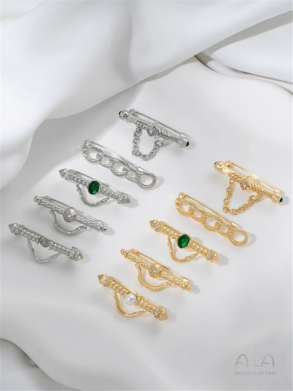 14K Gold-Color Engraved Zircon - Brooch Pin Gold recensione e prezzo
