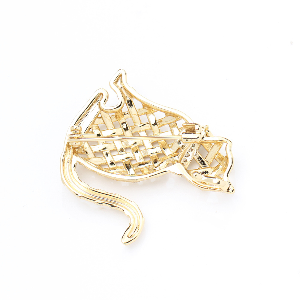 Design Sense Compilation Gold  - Brooch Pin Gold recensione e prezzo