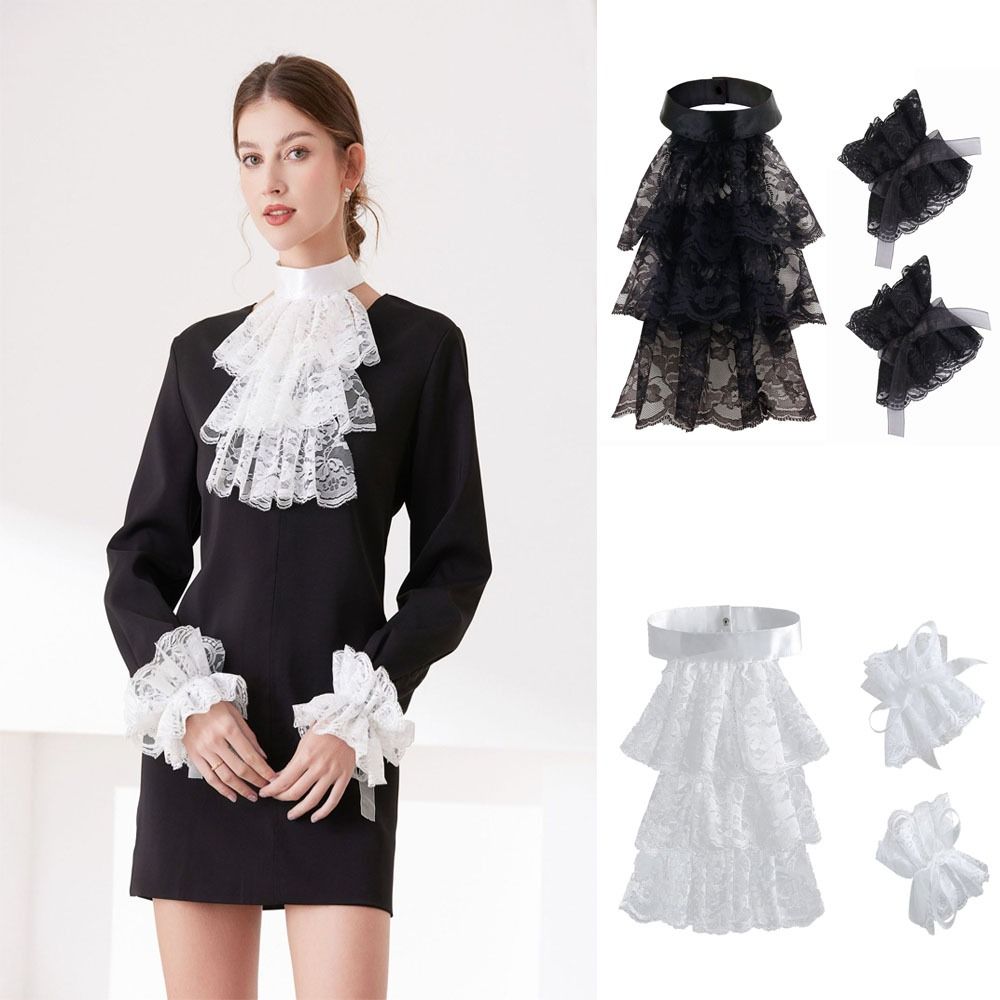 Vintage Victorian Lace Jabot C - Women'S Victorian Accessories recensione e prezzo