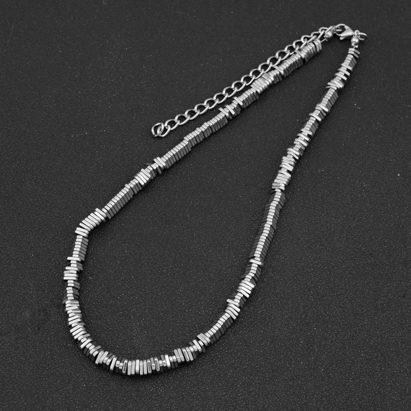 Silver coins and pearls triang - Coin Necklace Delicate recensione e prezzo