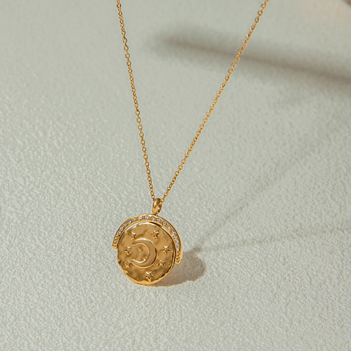 Yori Simple Delicate Star Moon - Coin Necklace Delicate recensione e prezzo