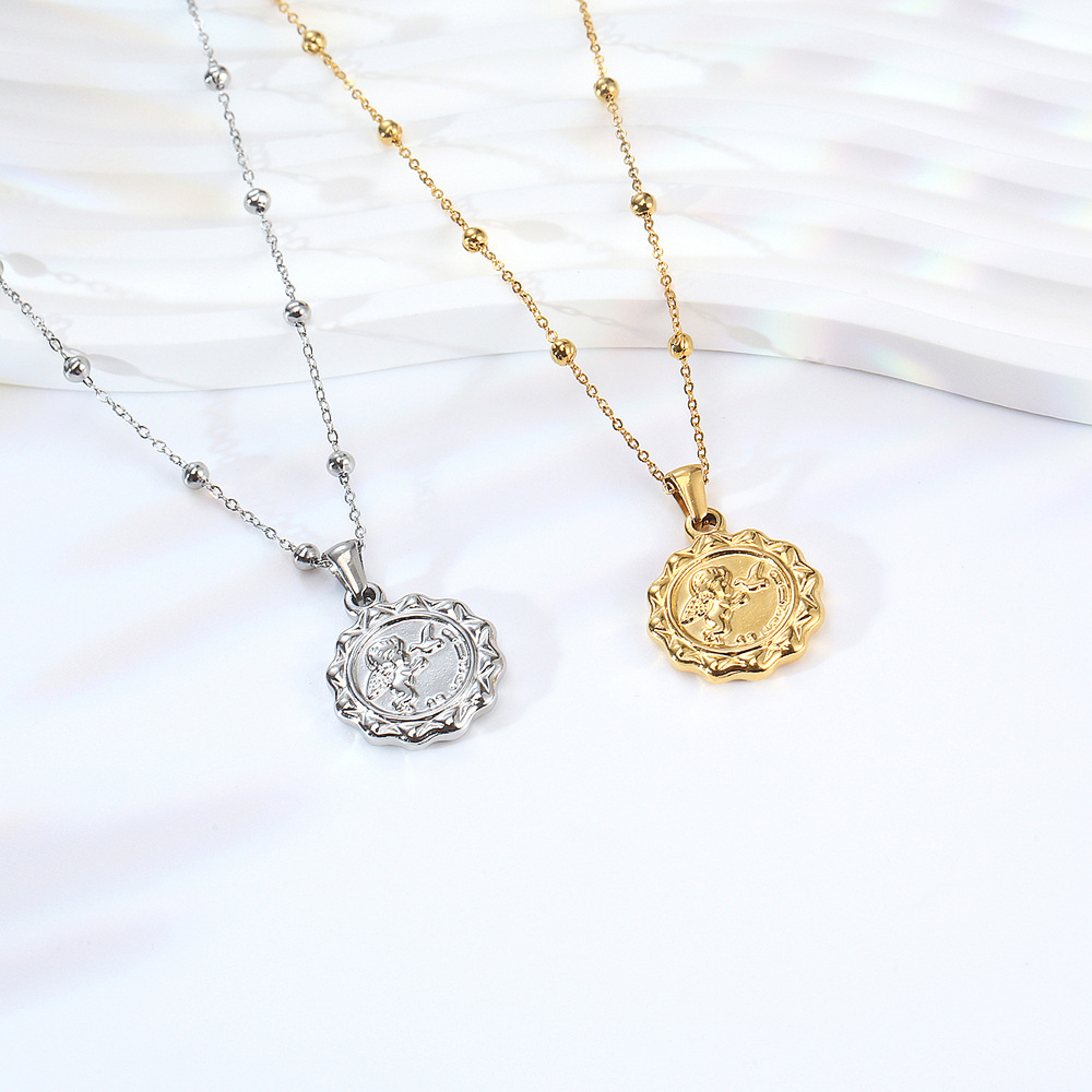 Women Delicate The Angel Cupid - Coin Necklace Delicate recensione e prezzo