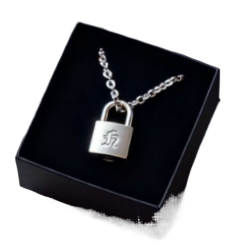 Smooth Matte Finish Metal Lock - Women'S Accessories Jewelry recensione e prezzo