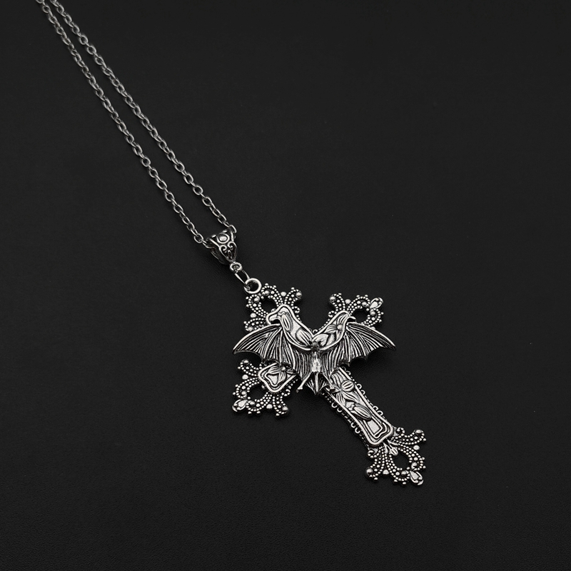 Large Bat Cross Necklace Penda - Women'S Victorian Accessories recensione e prezzo