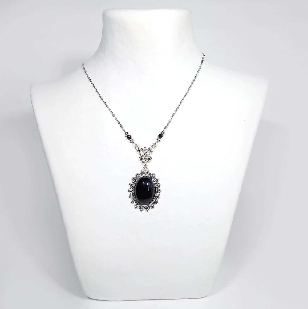 Victorian Gothic Silver Color  - Women'S Victorian Accessories recensione e prezzo