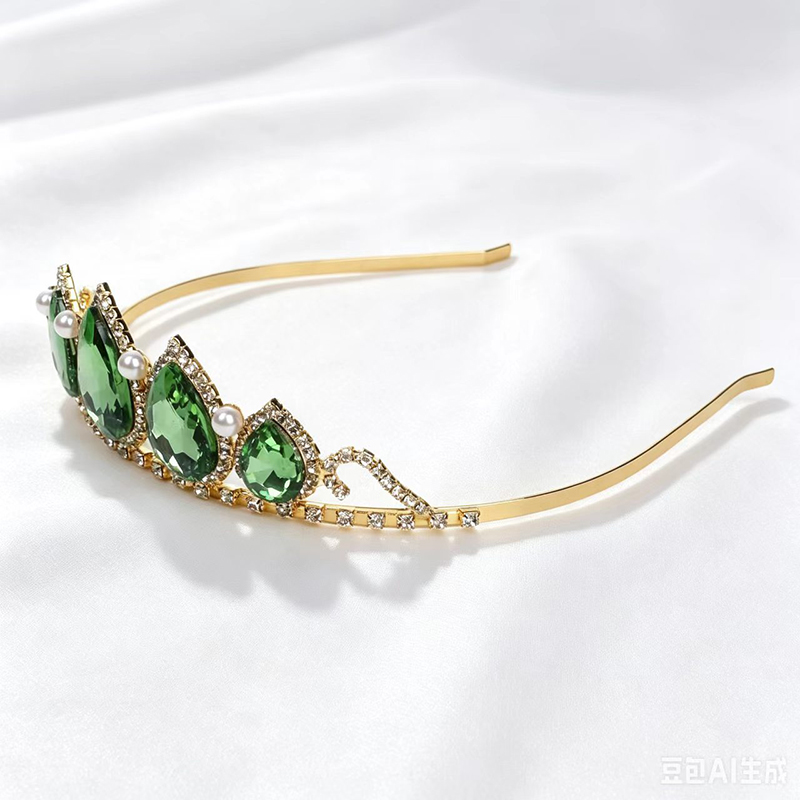 Green Water Drop Rhinestone Cr - Women'S Hair Accessories Wedding recensione e prezzo